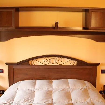 Morena 住宿加早餐酒店 科蒙斯